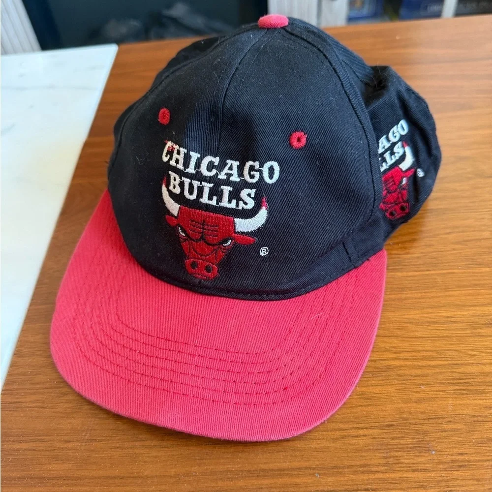 Chicago Bulls Kids Black and Red Cap